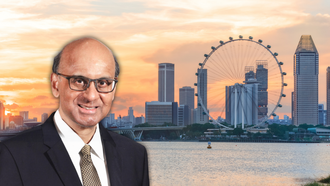 Новий прем'єр-міністр Сінгапуру навпроти міського горизонту