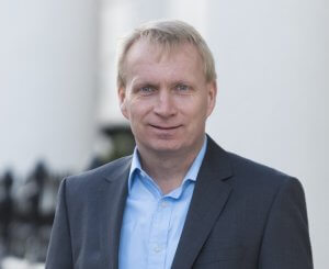 Lars Holst, Pendiri & CEO, Gcex
