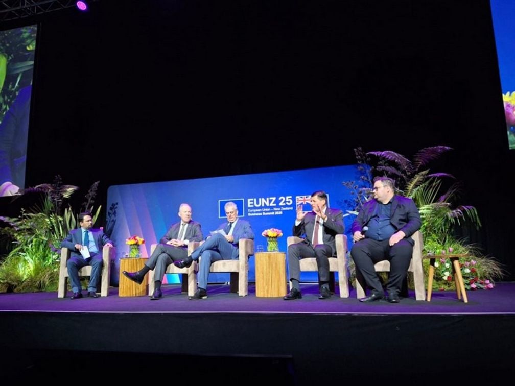 Decent Cybersecurity Highlights Slovakia's Tech Leadership at the EU-NZ Business Summit 1 decent cybersecurity highlights slovakias tech leadership at the eu nz business summit